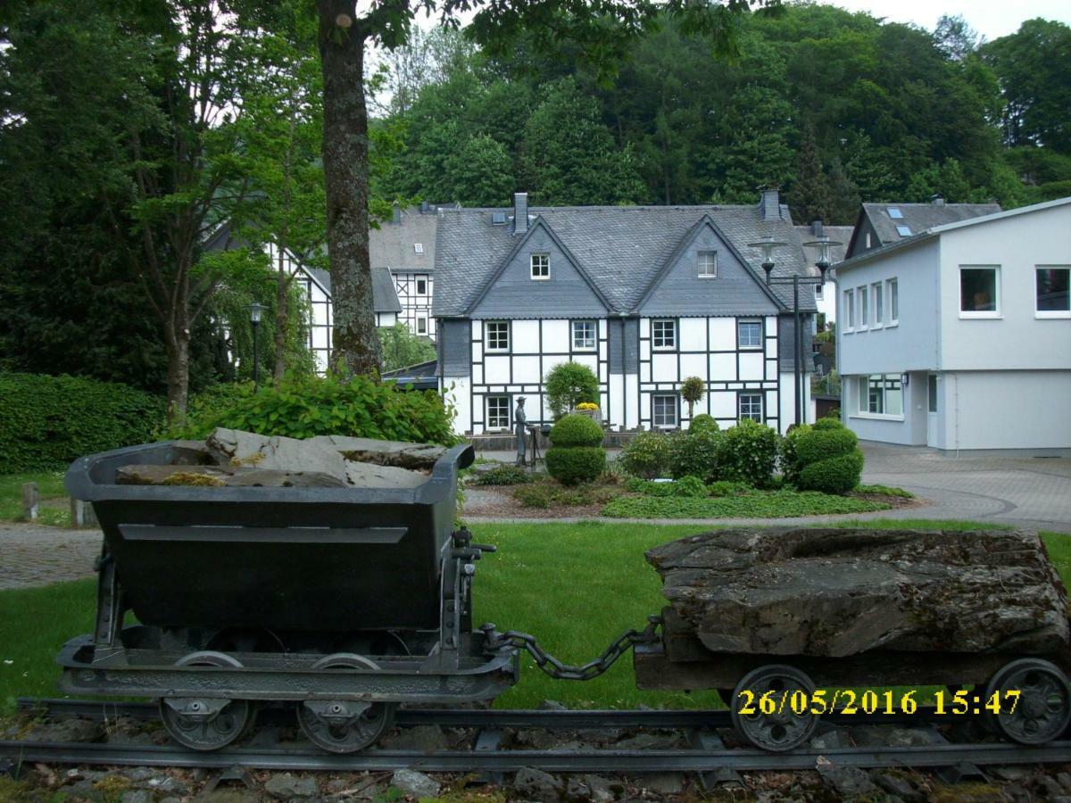 Gasthof Susewind Antfeld Exterior photo